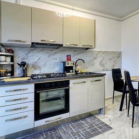 Luxury Apartament Bucureşti Exterior foto
